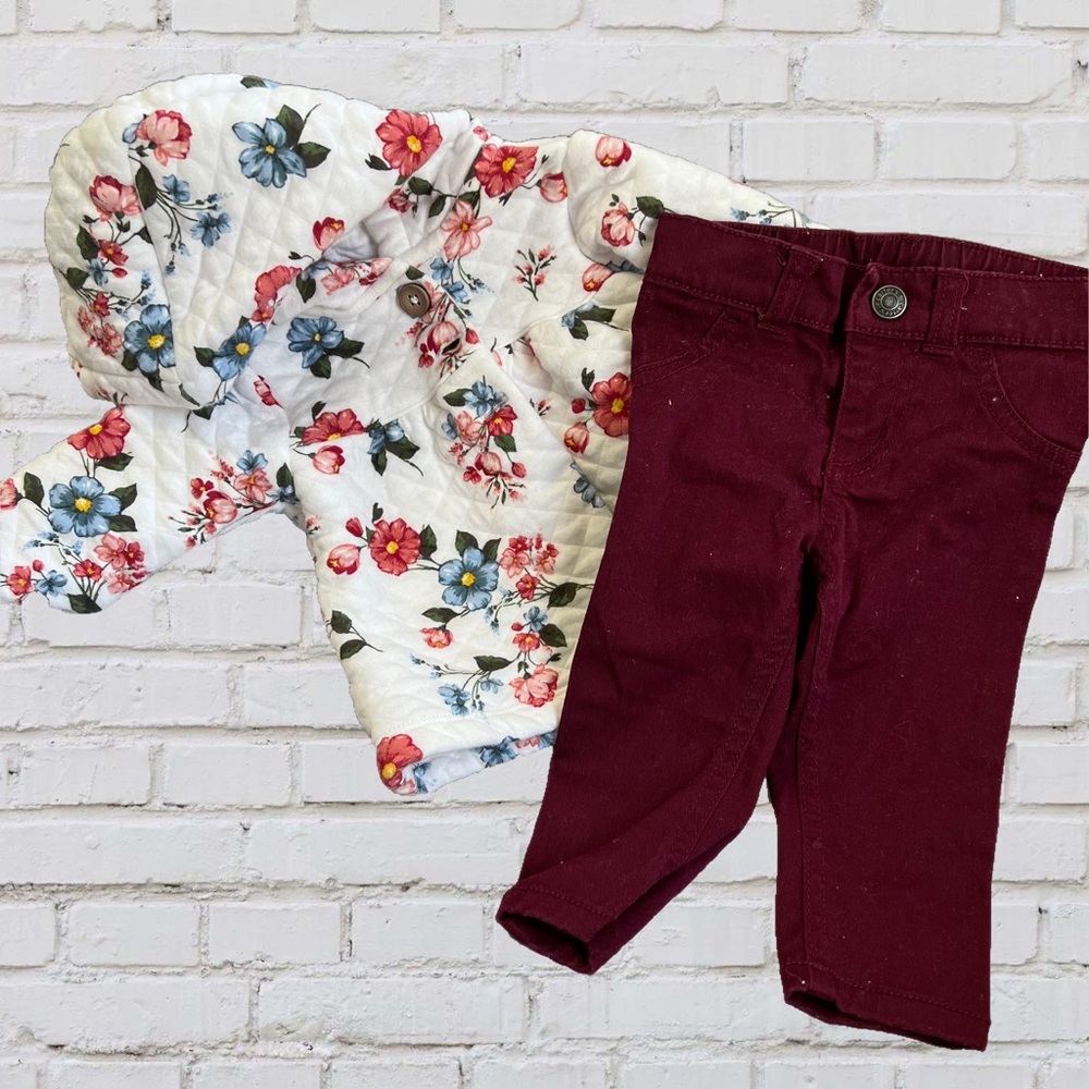 Carters 2 Piece set, Jacket and Pants for baby Girl, 6 months